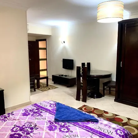 Airport Hostel Room For Transit